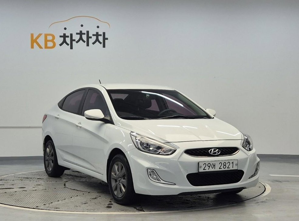 현대 엑센트 1.4VVT 모던 사진 4