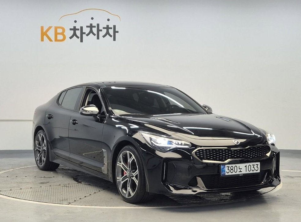 기아 스팅어 가솔린 2.0 터보 AWD 사진 2