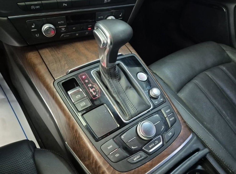 아우디 A6 3.0 TFSI 콰트로 사진 8