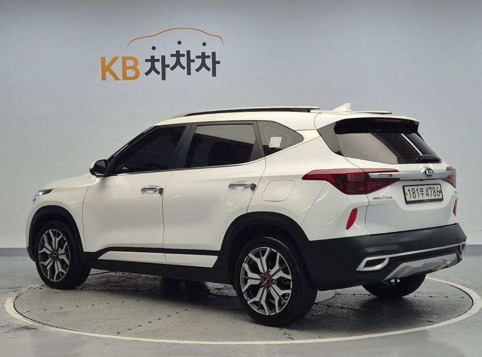 기아 셀토스 가솔린 1.6 터보 2WD 사진 2