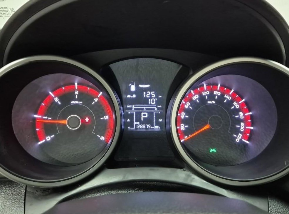 KG모빌리티(쌍용)  티볼리 디젤 2WD 1.6 VX 사진 16