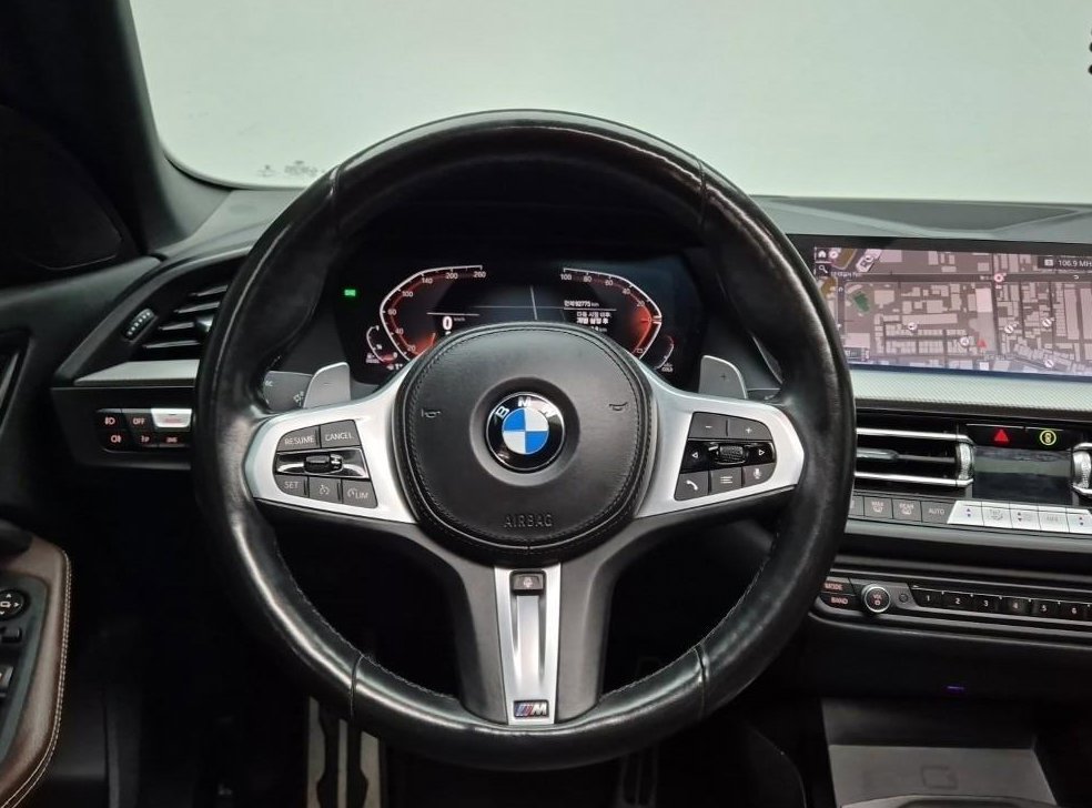 BMW 2시리즈 218d M 스포츠 사진 9