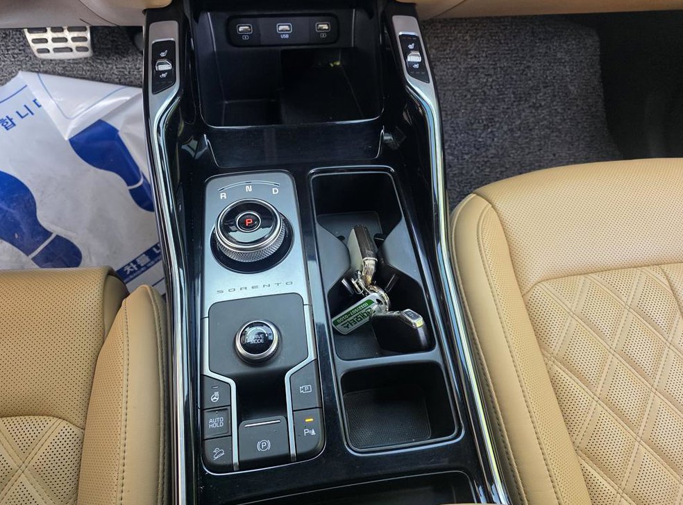 기아 쏘렌토 HEV 1.6 2WD 시그니처 사진 11