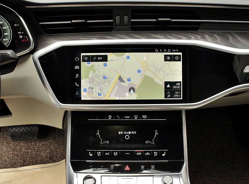 아우디 A6 45 TFSI 콰트로 프리미엄 사진 10