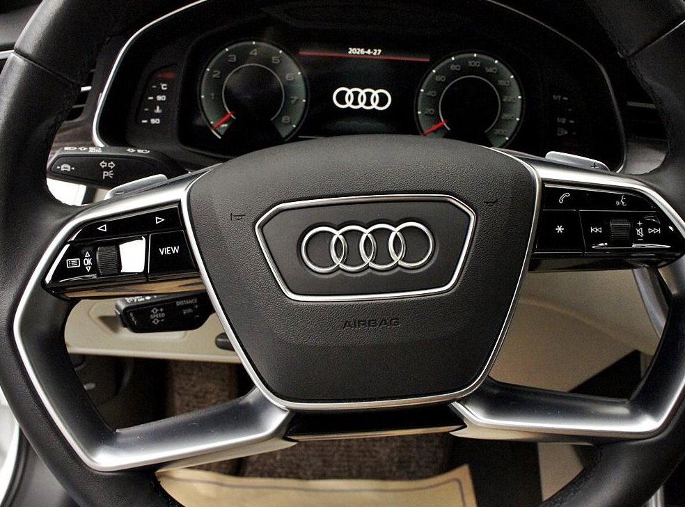 아우디 A6 45 TFSI 콰트로 프리미엄 사진 8