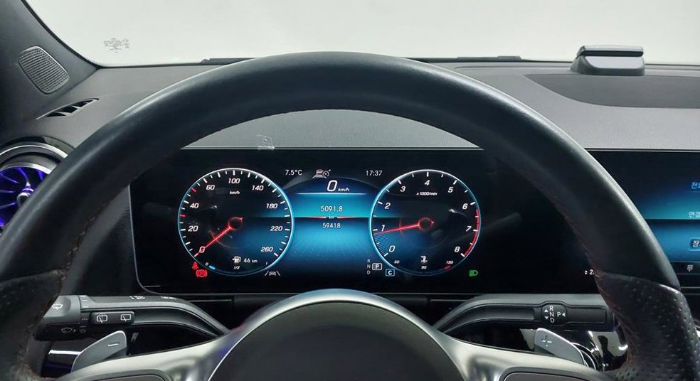 벤츠 GLA 클래스 GLA250 4MATIC 사진 13