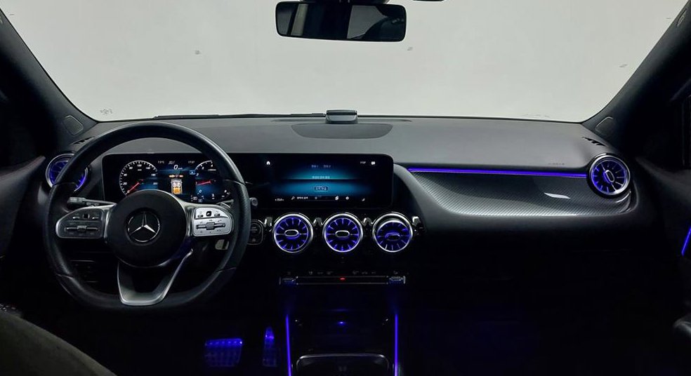 벤츠 GLA 클래스 GLA250 4MATIC 사진 9