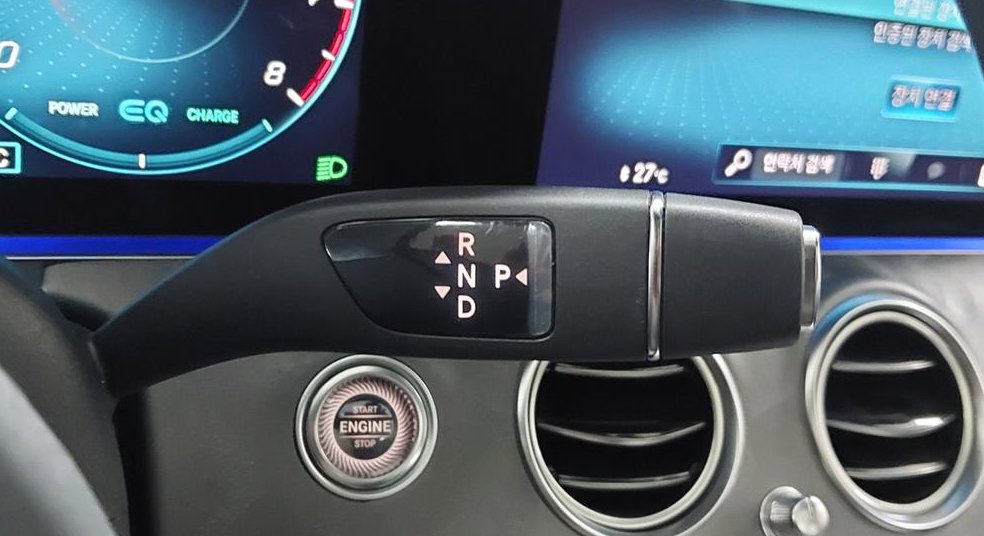 벤츠 E 클래스 E350 4MATIC AMG LINE 사진 13