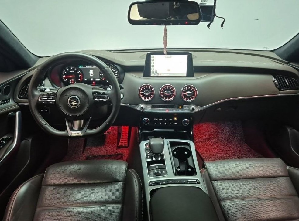 기아 스팅어 가솔린 2.0 터보 AWD 사진 7