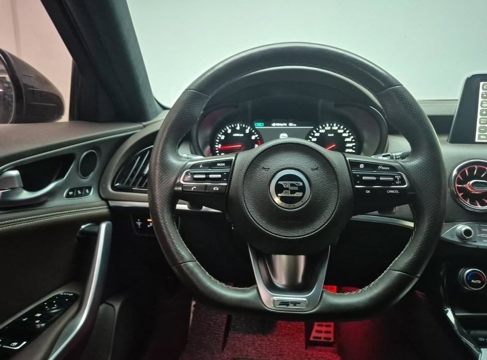기아 스팅어 가솔린 2.0 터보 AWD 사진 9