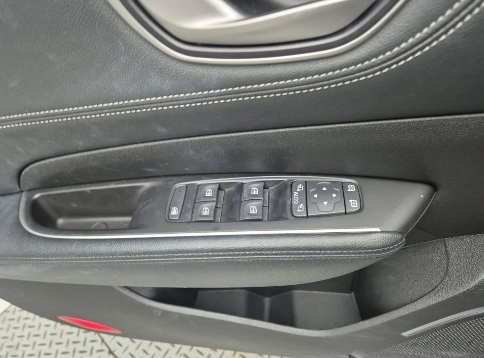 르노코리아(삼성) SM6 가솔린 2.0 GDe 사진 17