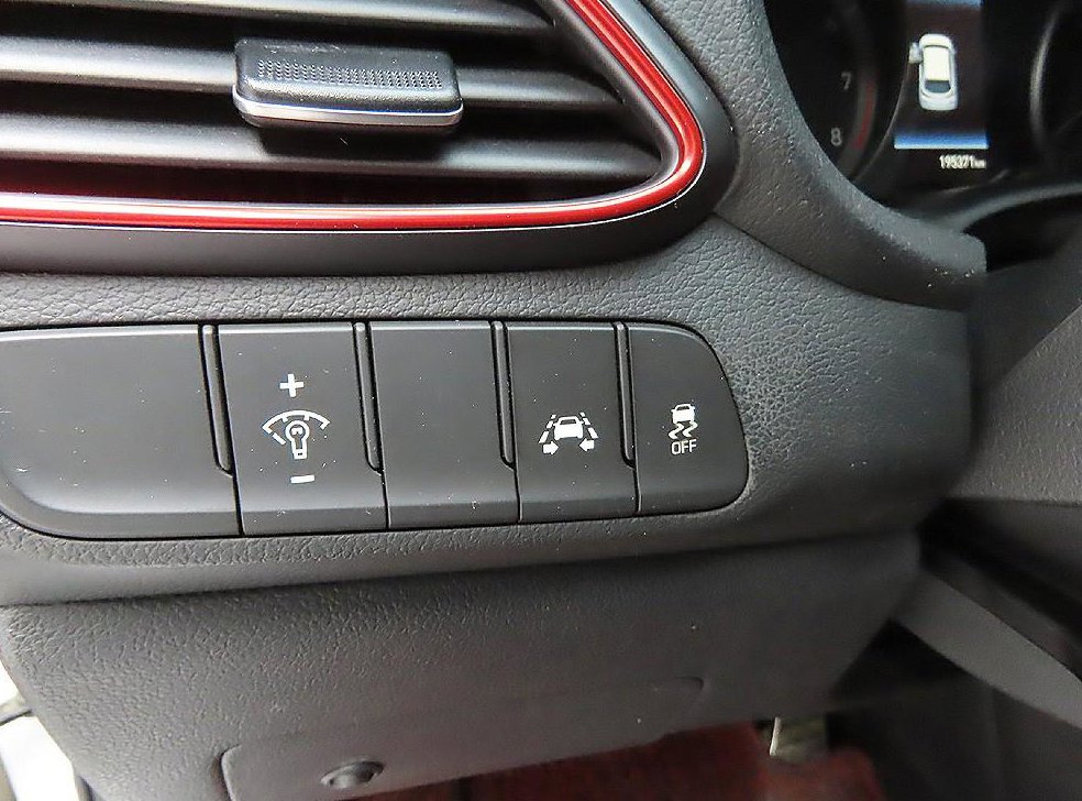 현대 i30 1.6 터보 사진 13
