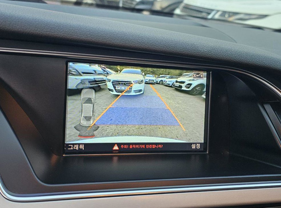 아우디 A4 35 TDI 콰트로 사진 11