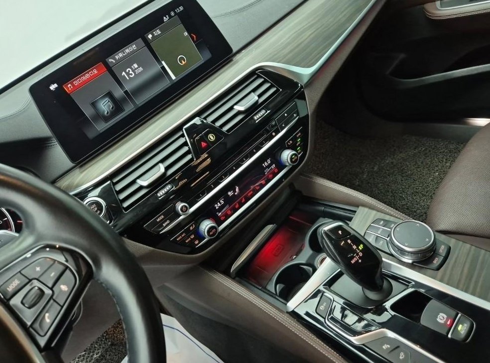 BMW 그란투리스모 630D XDRIVE 럭셔리 사진 10