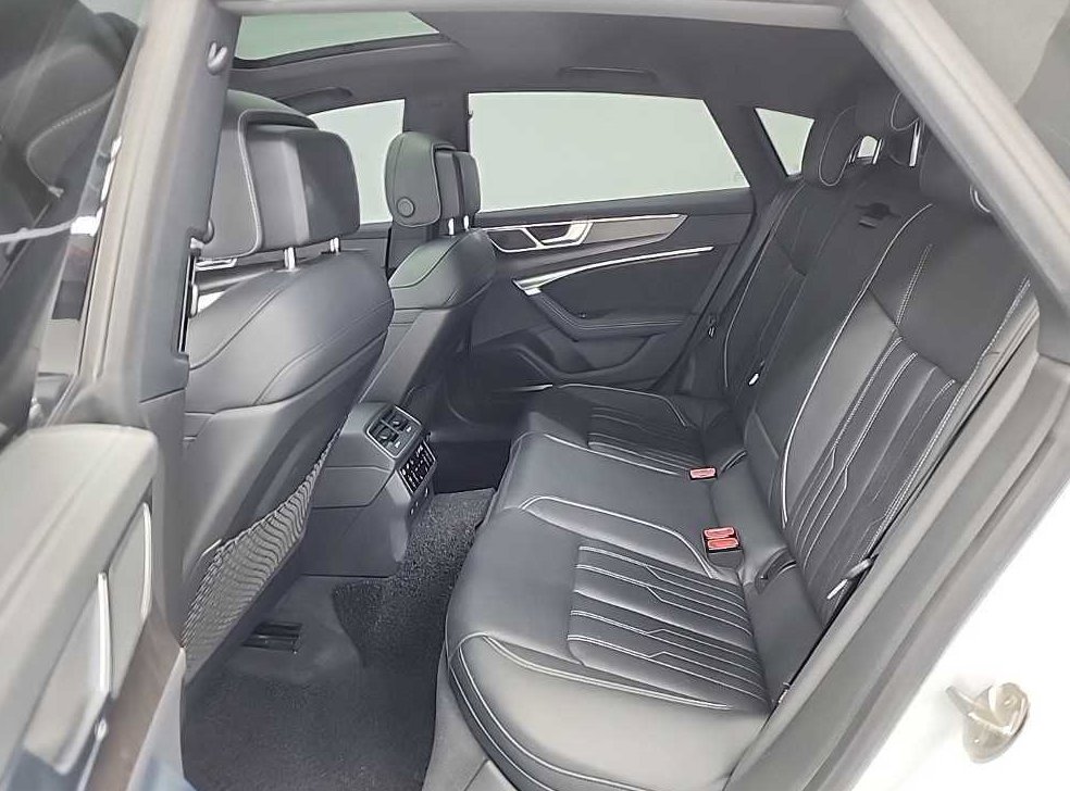 아우디 A7 55 TFSI 콰트로 프리미엄 사진 12