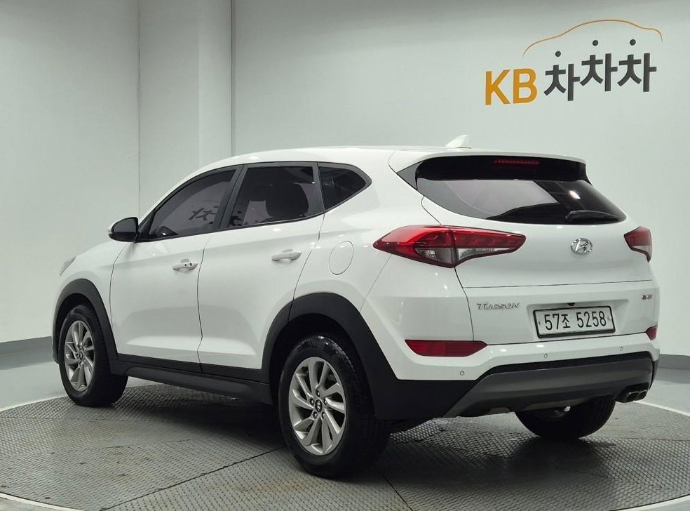현대 투싼 디젤 2.0 2WD 사진 2