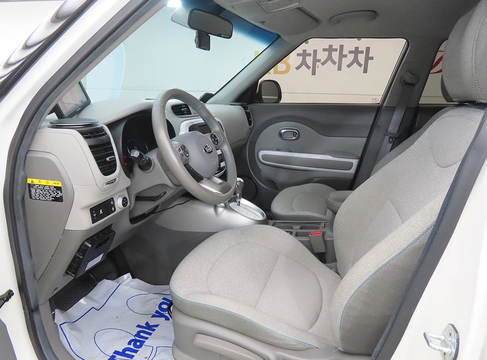 기아 쏘울 EV 사진 5