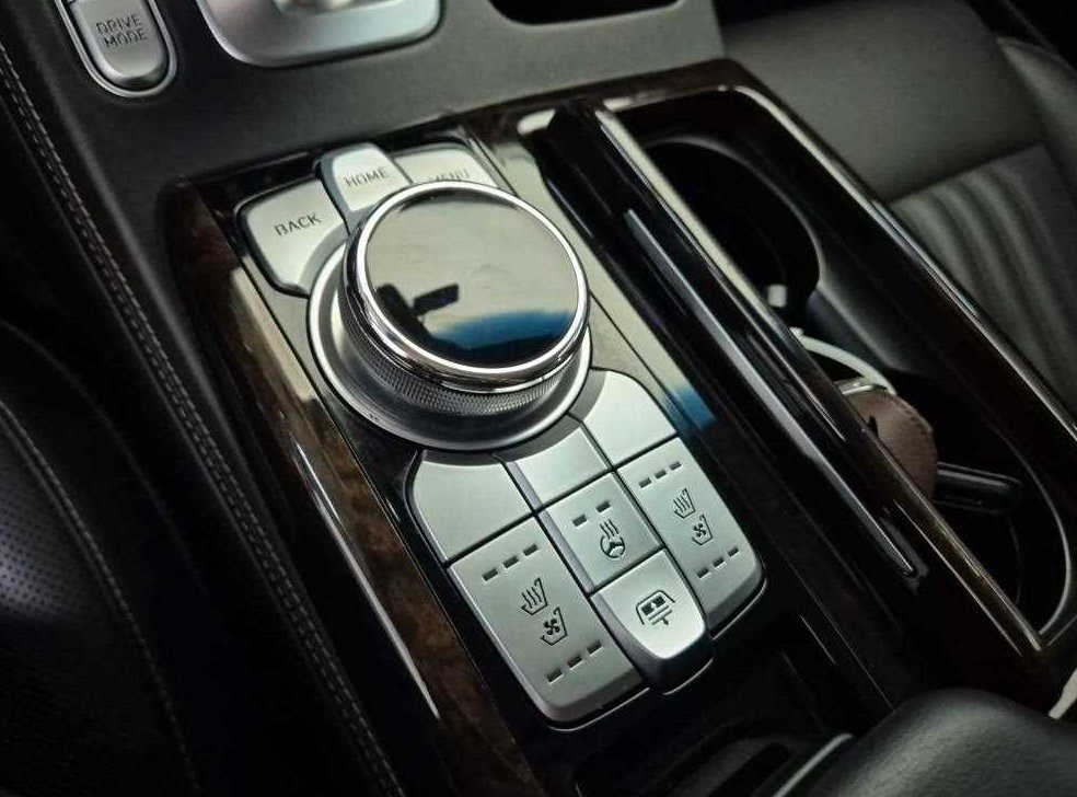 제네시스 G90 3.8 GDI AWD 사진 17