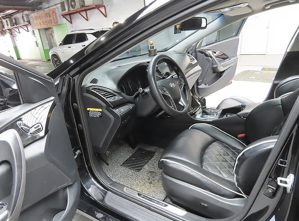 현대 그랜저 HG240 MODERN 사진 12