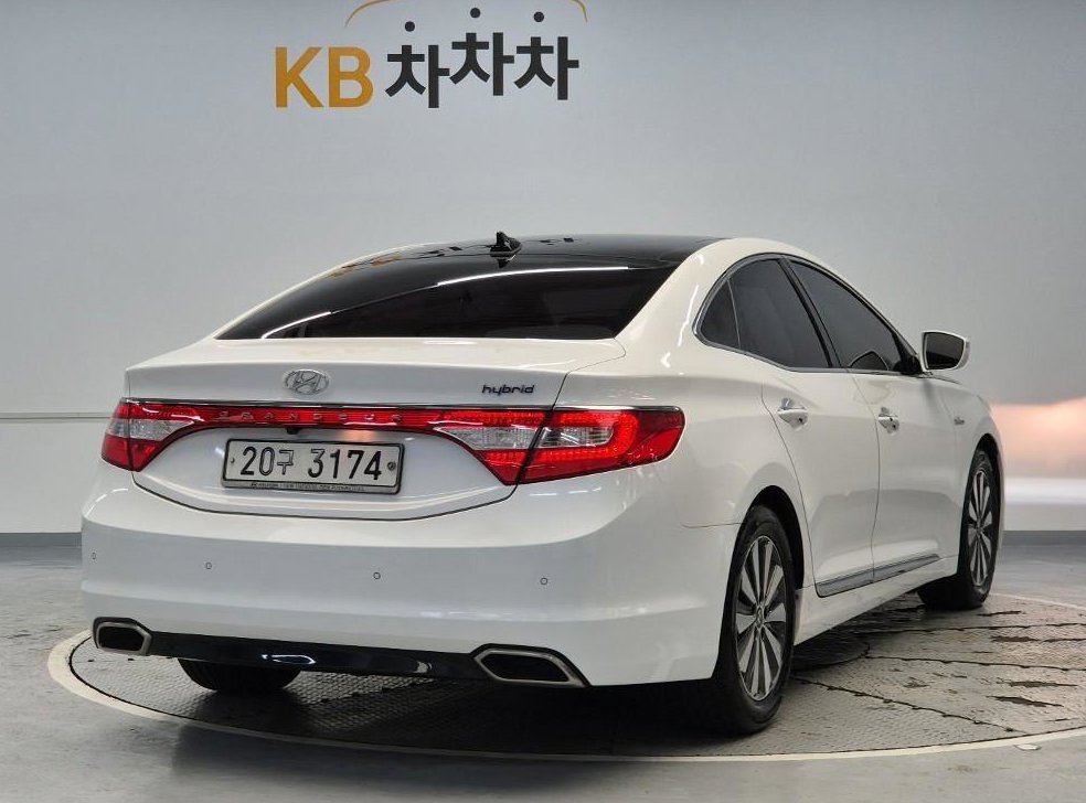 현대 그랜저 PREMIUM 사진 4