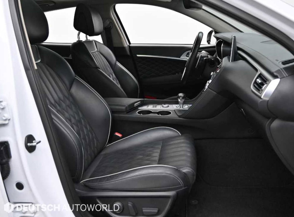 제네시스 G70 2.2D AWD 사진 10