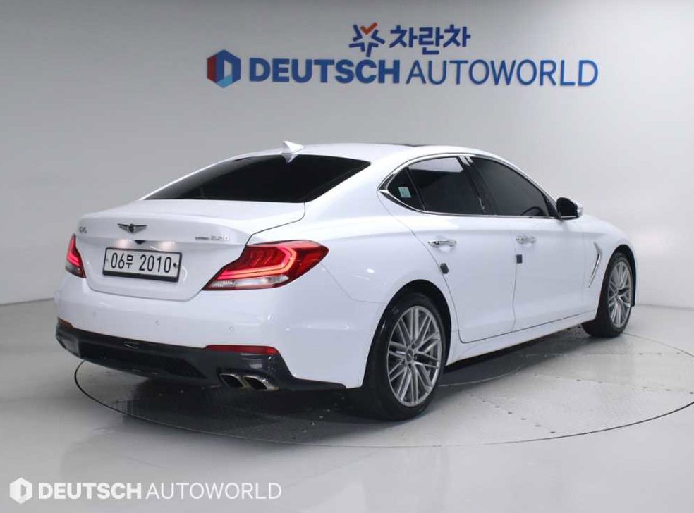 제네시스 G70 2.2D AWD 사진 2