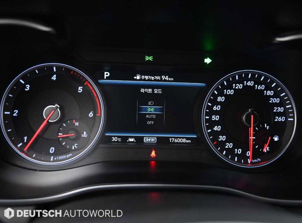 제네시스 G70 2.2D AWD 사진 8