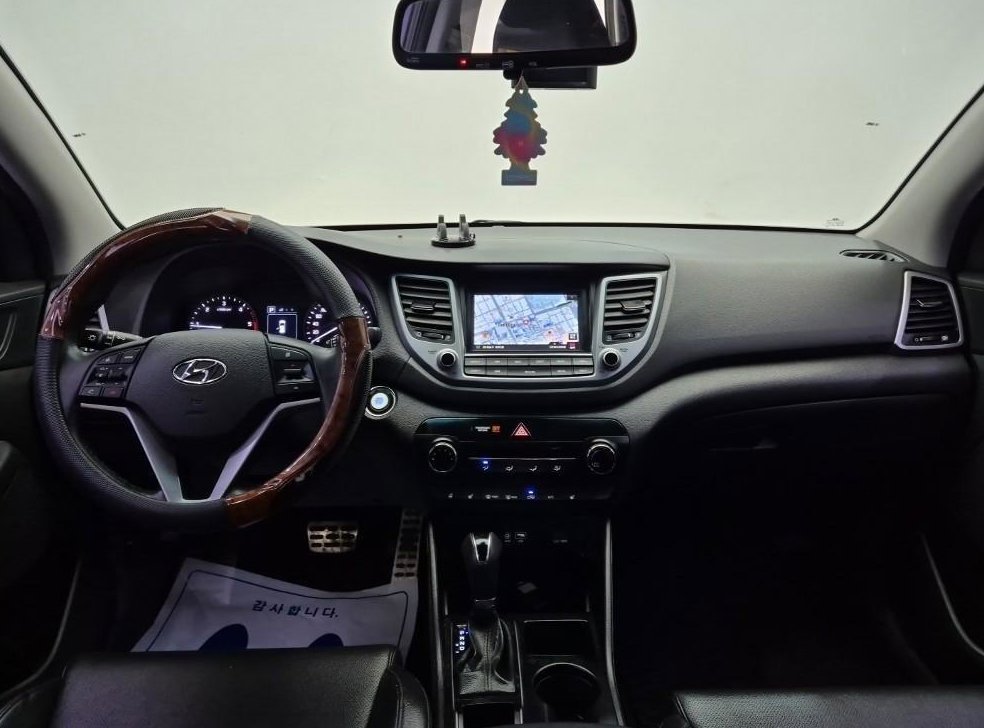현대 투싼 디젤 1.7 2WD 사진 7