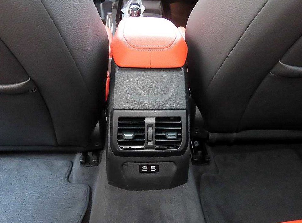 BMW 2시리즈 M235i xDrive 사진 16