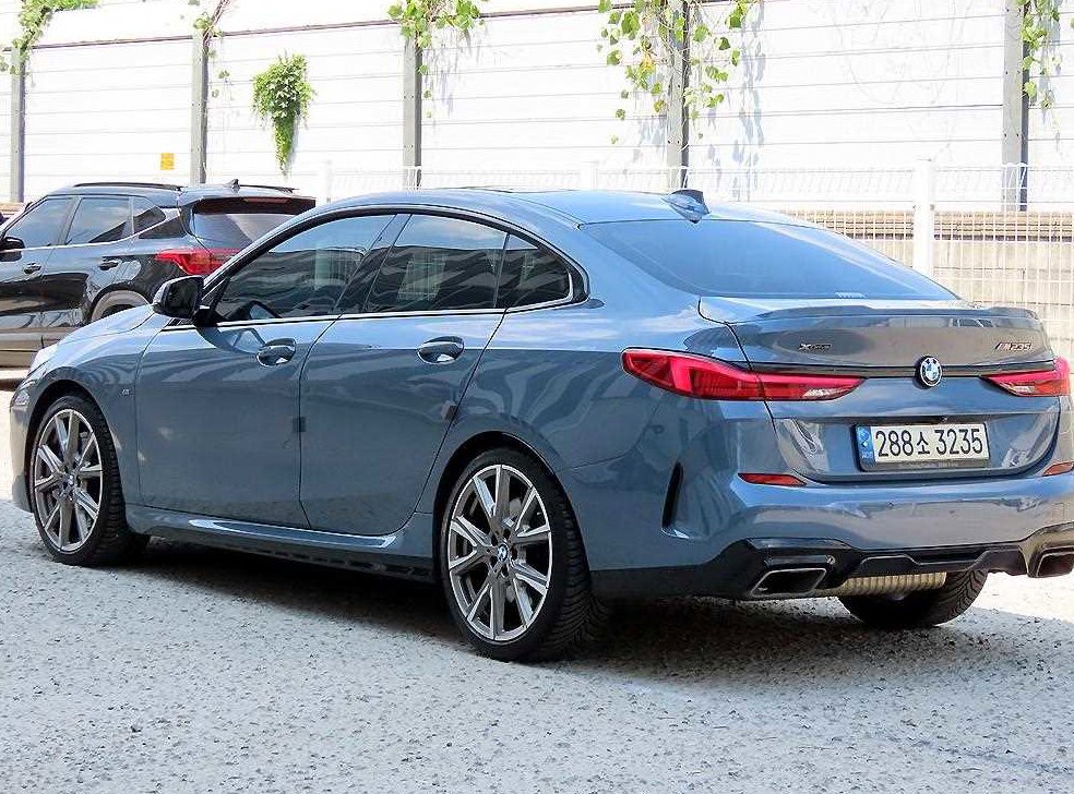 BMW 2시리즈 M235i xDrive 사진 3