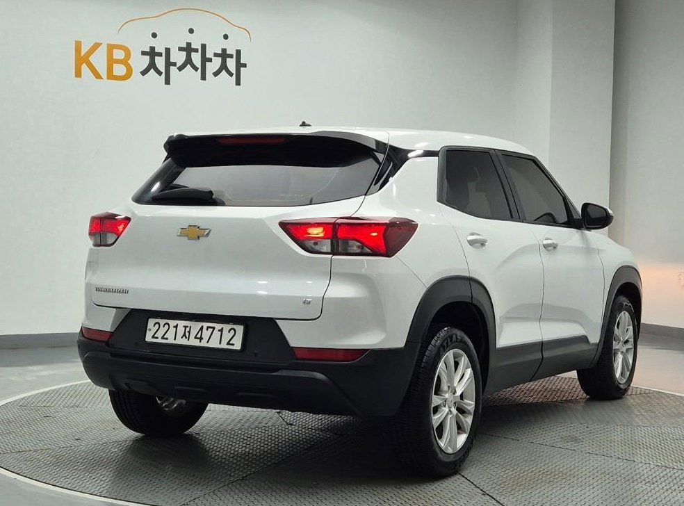 쉐보레 트레일블레이저 2WD 1.3 터보 가솔린 LT 사진 3