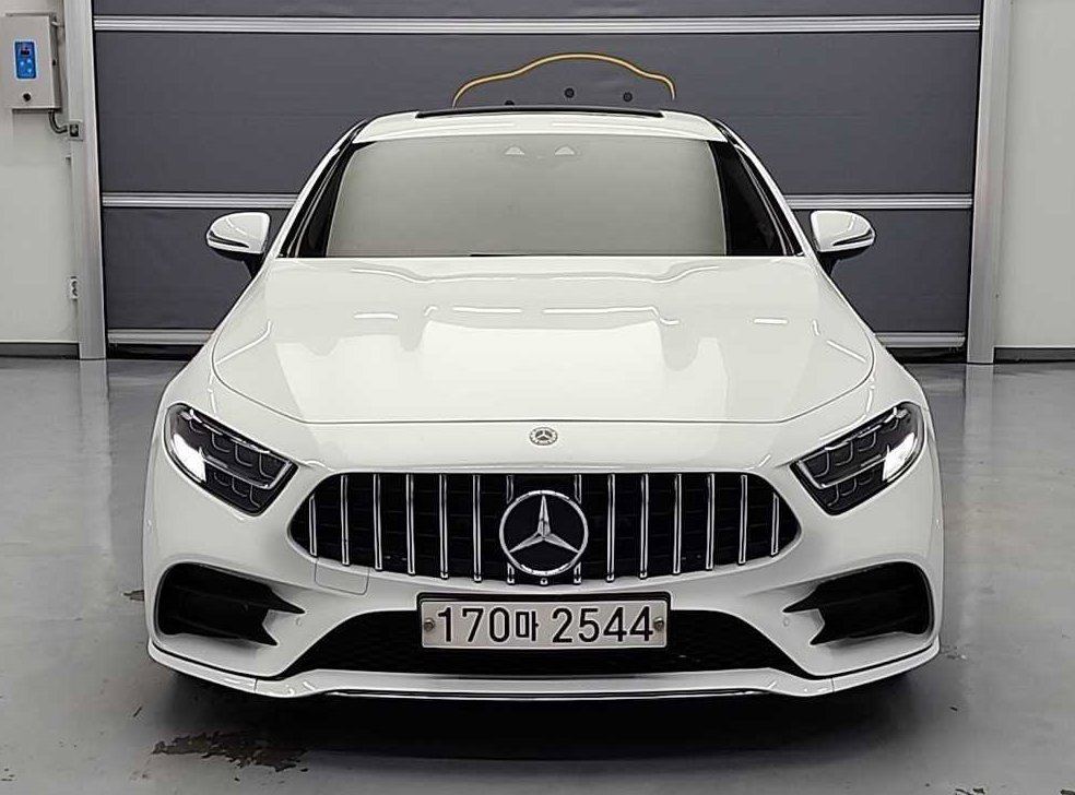 벤츠 CLS 클래스 CLS 300d AMG Line 사진 2