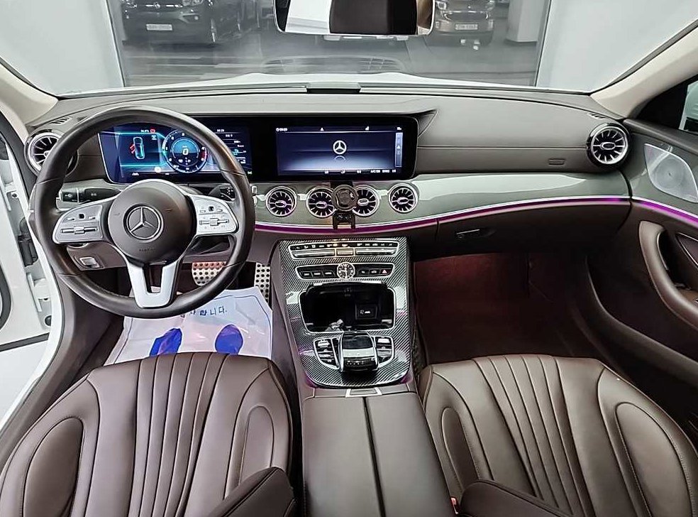 벤츠 CLS 클래스 CLS 300d AMG Line 사진 7