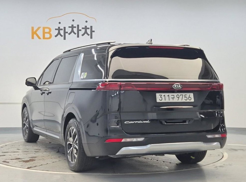 기아 카니발 디젤 9인승 노블레스 사진 2