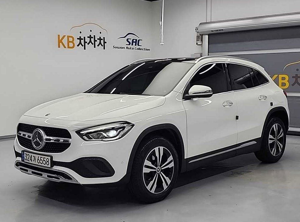 벤츠 GLA 클래스 GLA220 사진 1