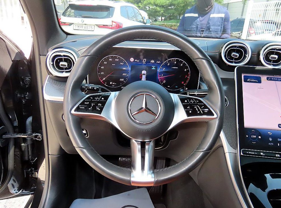 벤츠 GLC 클래스 GLC300 4MATIC 사진 8