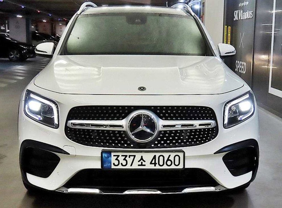 벤츠 GLB 클래스 GLB 250 4MATIC 사진 2
