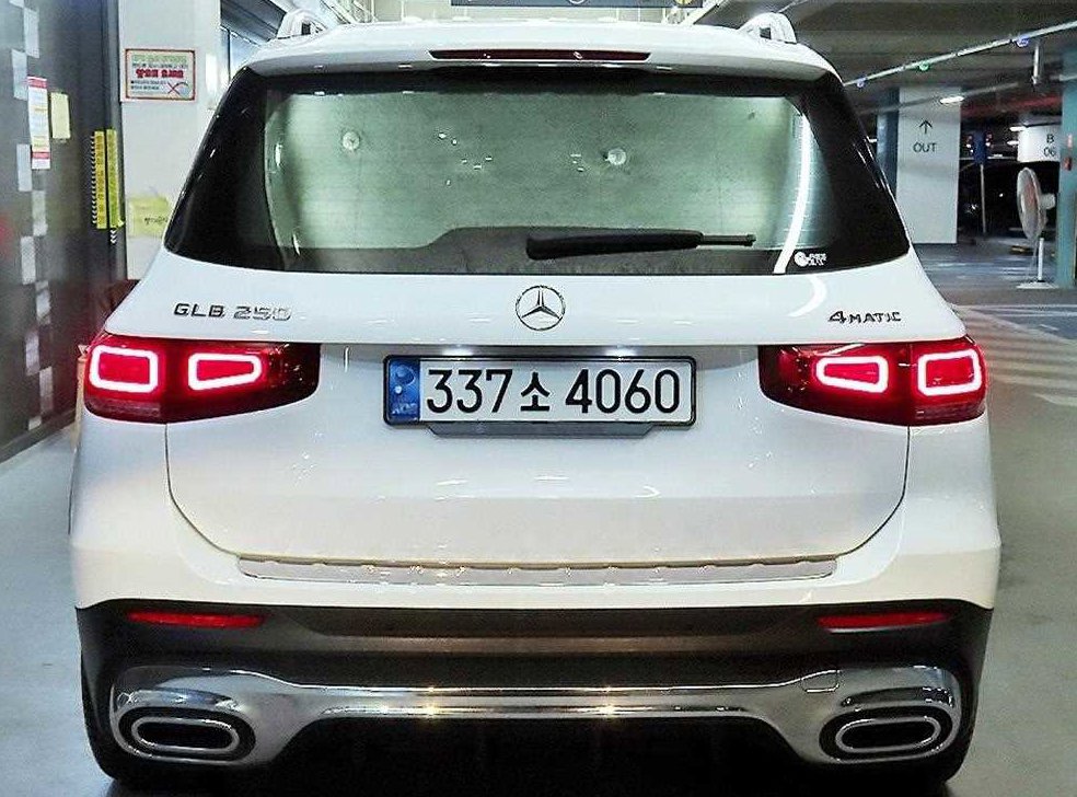 벤츠 GLB 클래스 GLB 250 4MATIC 사진 5