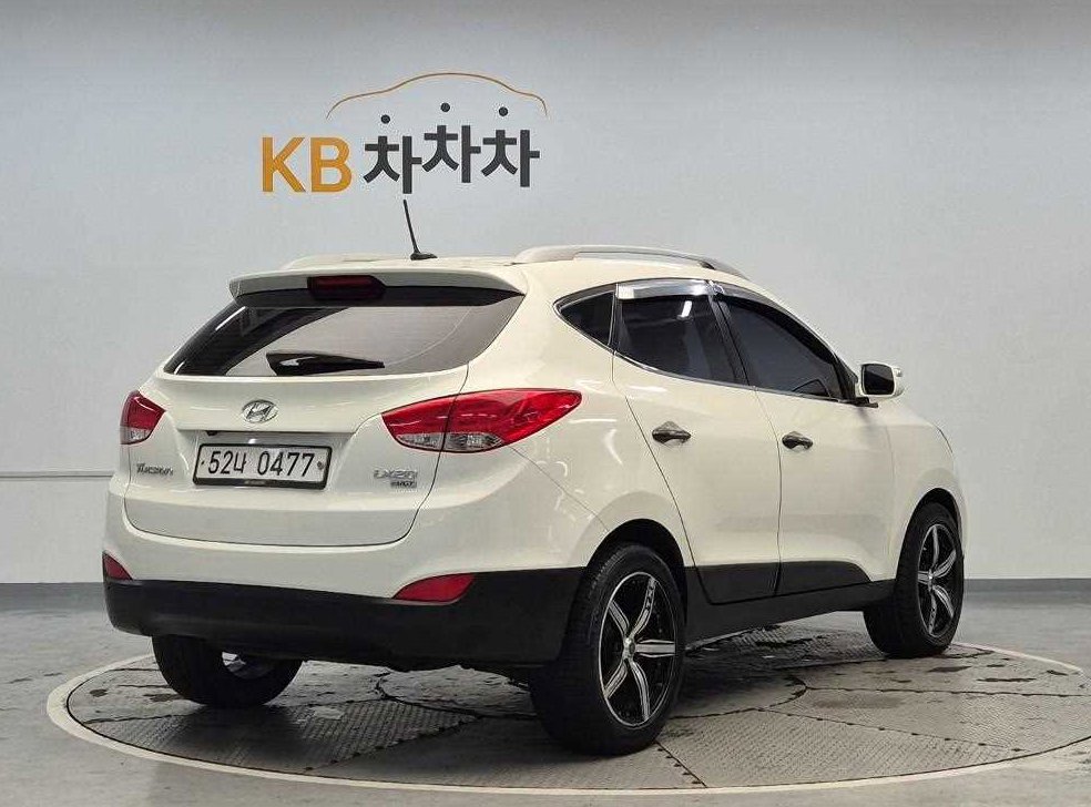 현대 투싼 2WD VGT LX20 사진 3