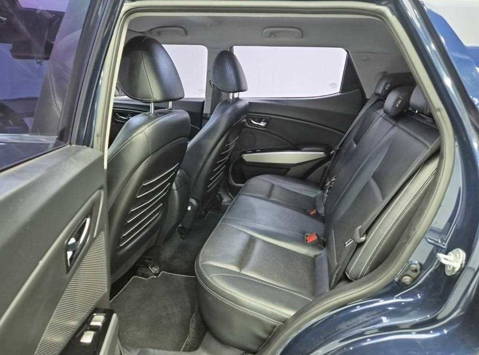 KG모빌리티(쌍용)  티볼리 가솔린 2WD 1.6 LX 사진 12