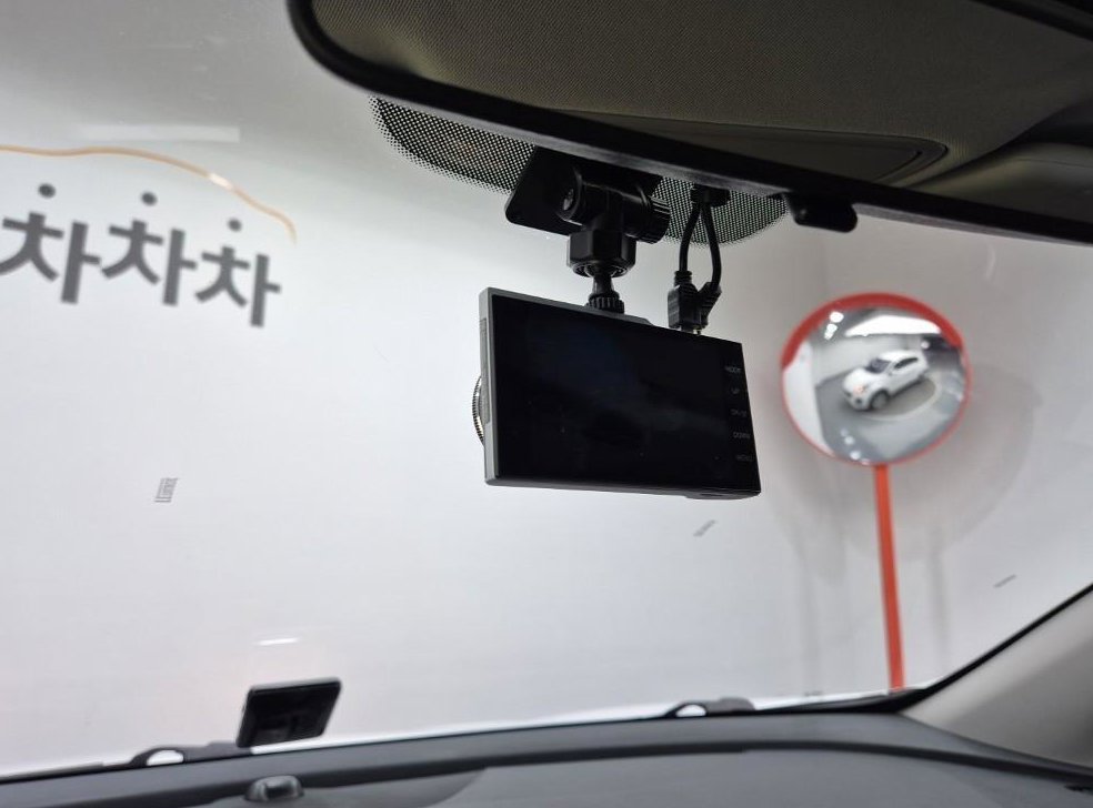 기아 스포티지 디젤 2.0 2WD 프레스티지 사진 17