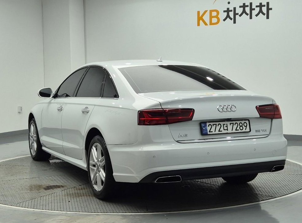 아우디 A6 35 TDI 사진 2