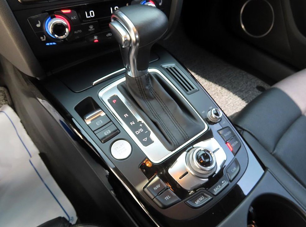 아우디 A5 35 TDI 콰트로 스포츠백 사진 10