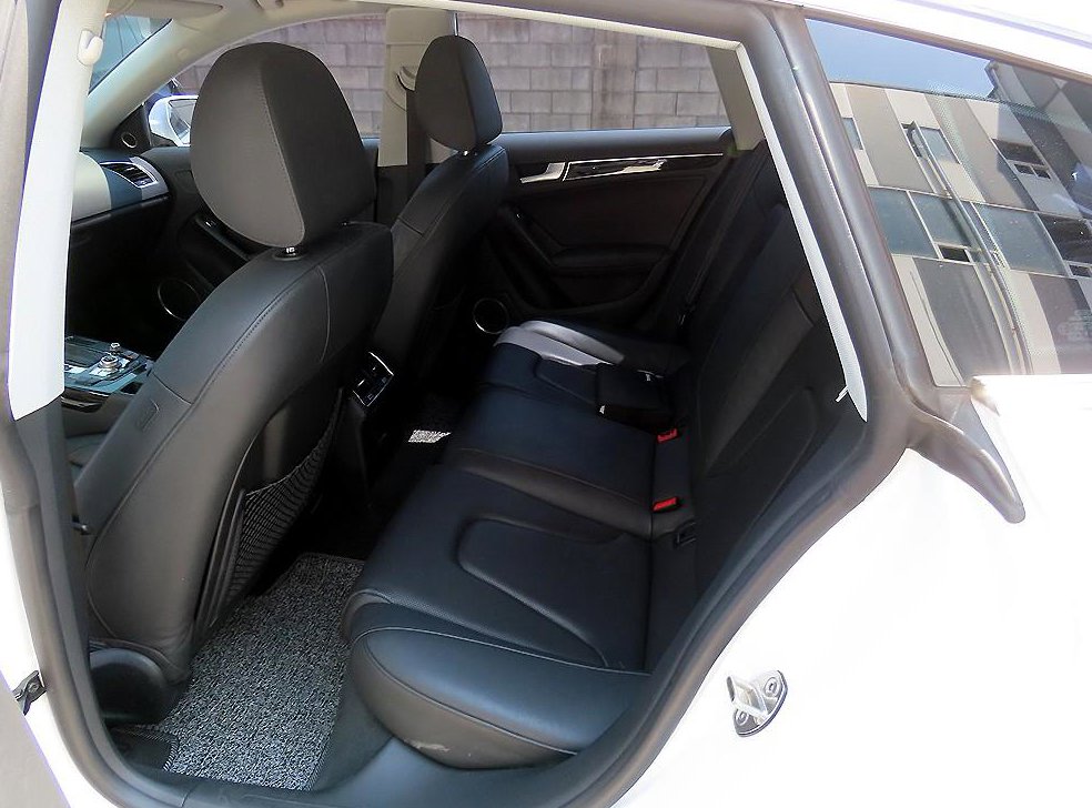 아우디 A5 35 TDI 콰트로 스포츠백 사진 6