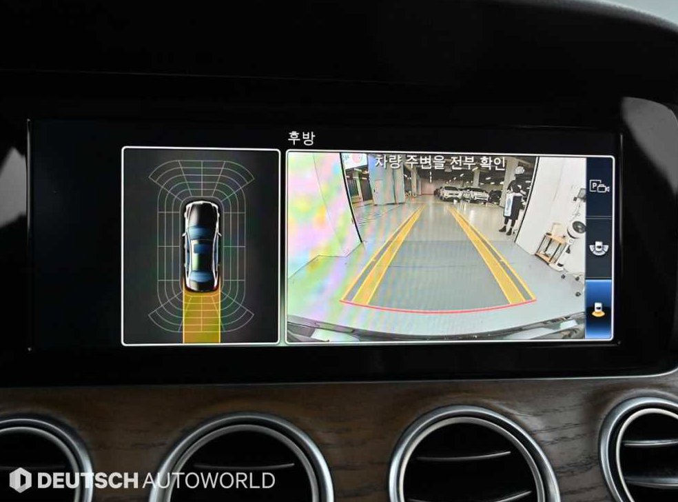 벤츠 E 클래스 E220d 4MATIC 익스클루시브 사진 15