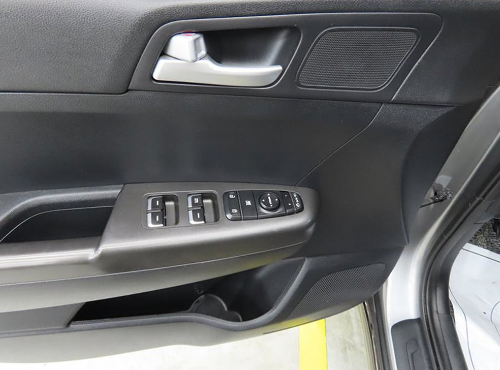 기아 스포티지 2.0 디젤 2WD 사진 13