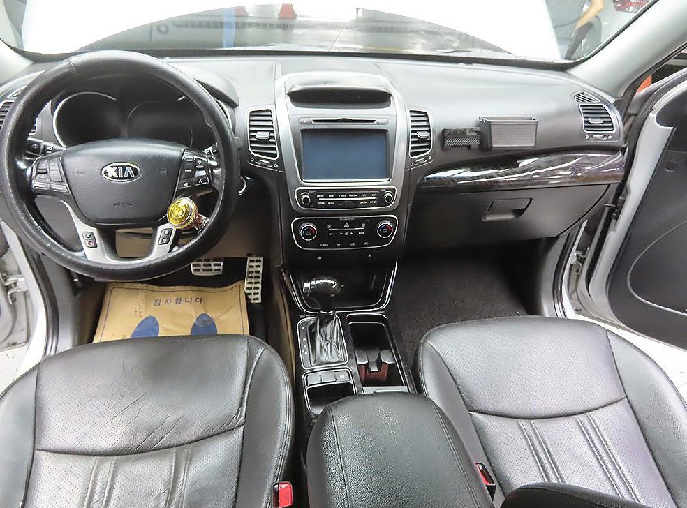 기아 쏘렌토 2WD 2.0 프레스티지 사진 11