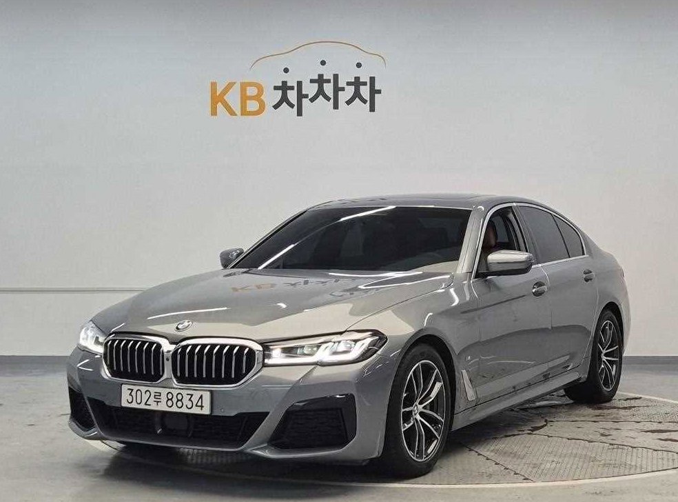 BMW 5시리즈 520i M 스포츠