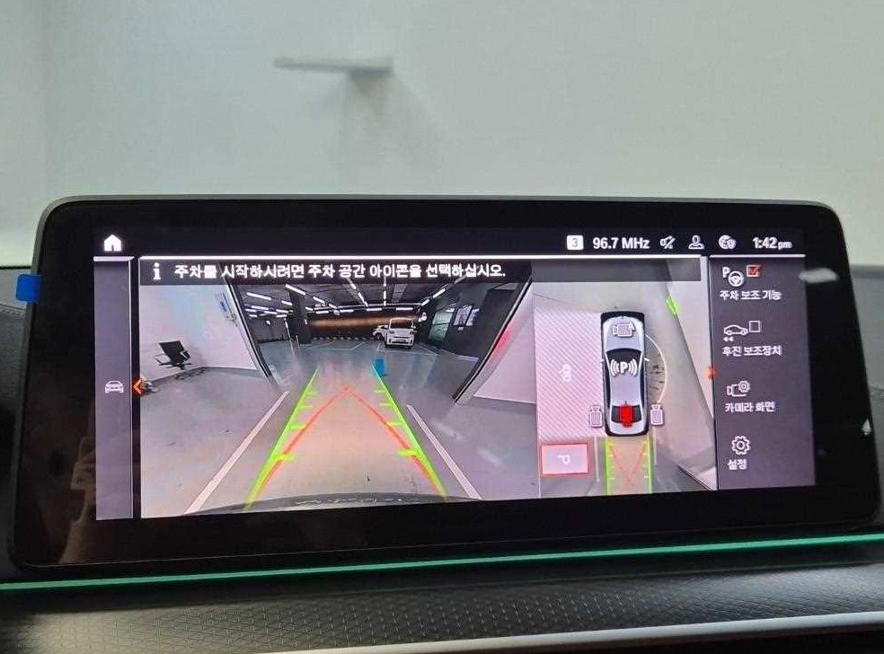 BMW 5시리즈 520i M 스포츠 사진 15