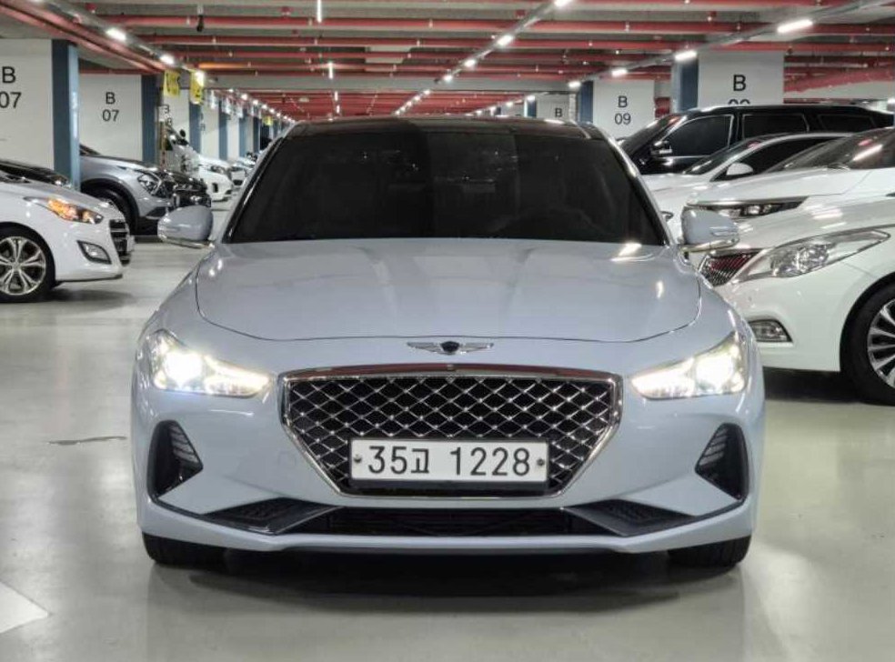 제네시스 G70 2.0T
